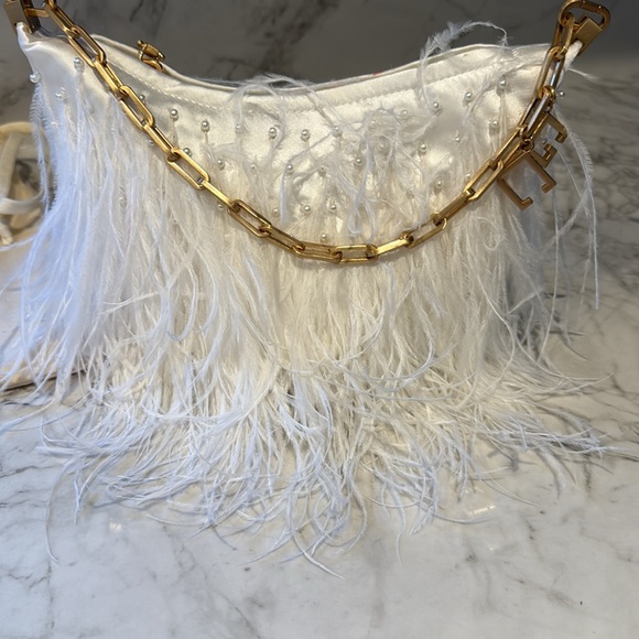 Cult Gaia White and Gold Shoulder Bag with Chain Strap - Picture 2 of 3